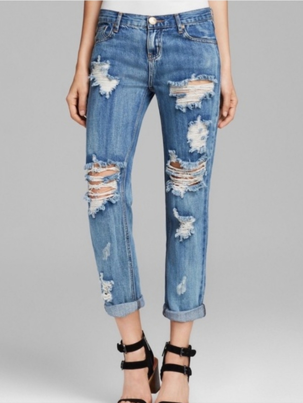 One Teaspoon Light Blue Distressed Cropped Boyfriend Jeans awesome baggies
